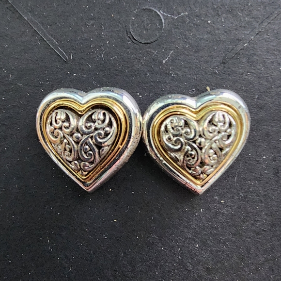 Jewelry - Women's earrings